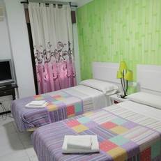 Hotel Virgen de los Reyes 