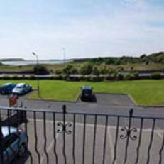 Seashore Lodge Guesthouse 