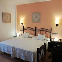 Hostal Restaurant Macavi 