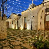 Trulli Holiday Residence 