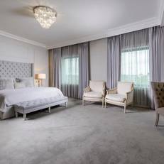 Carlton Shearwater Hotel 