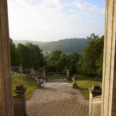 Combe Grove Manor Hotel 