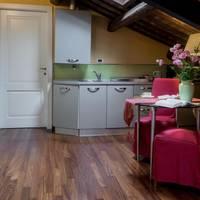 Piazza Nova Guest House 