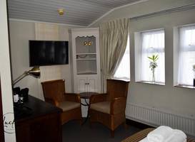 The Pennine Manor Hotel 