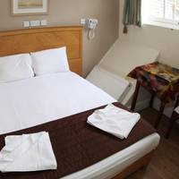 Kensington Suite Hotel 