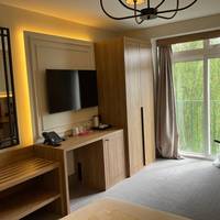 Old Mill Hotel & Lodge 