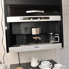 Clairmont Guest House 