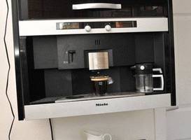 Clairmont Guest House 