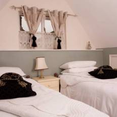 The Limes Guest House 