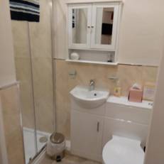 Lawnswood Guest House 