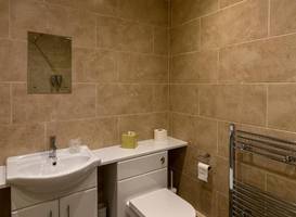 Three Horseshoes Inn 