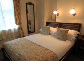 Crescent Guest House 