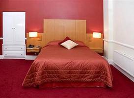 Grand St Leger Hotel 