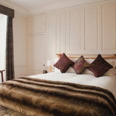 Vanbrugh House Hotel 