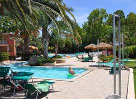 Green Village Resort 
