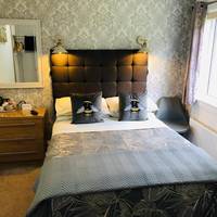 Hillview Guest House 