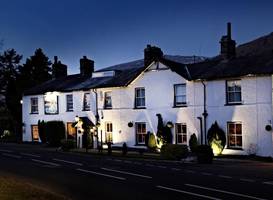 Macdonald Swan Hotel 