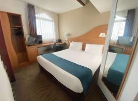 Inter-Hotel Apolonia 