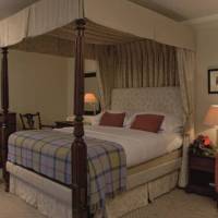 Macdonald Bear Hotel 