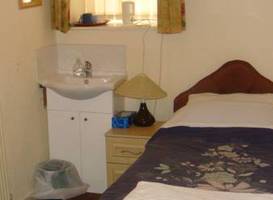 Glendale Guesthouse 