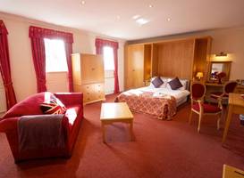 Hunters Lodge Hotel 