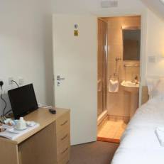 Clifton Lodge Hotel 