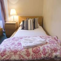 Amadeus Guest House 