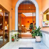 Patio de La Alameda