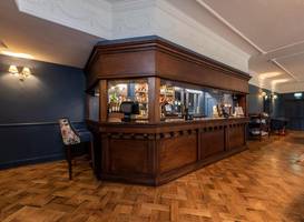 Statham Lodge Hotel 