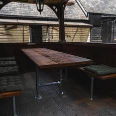 The Black Horse Inn 