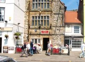 Brontes Guest House 