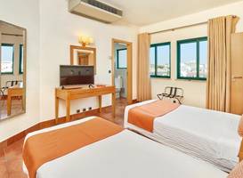 Oceanus Aparthotel 