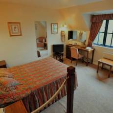 Barton Cross Hotel 