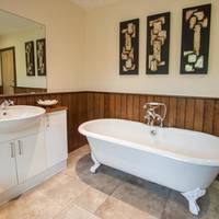Exeter Court Hotel 