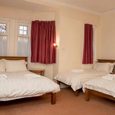 Ascot Grange Hotel 