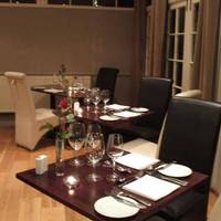 South Lodge Hotel 