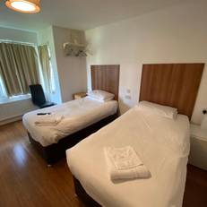 Contractors Hotel 