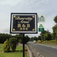 Bunratty Arms B&B 