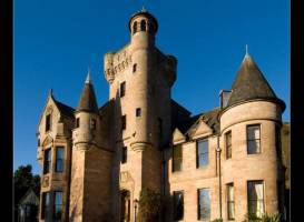 Broomhall Castle 