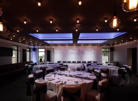 Pitfirrane Hotel 