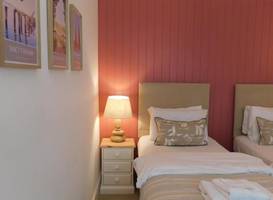 Caley Hall Hotel 
