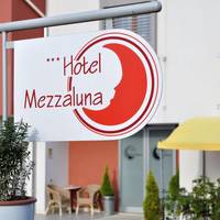 Hotel Mezzaluna 