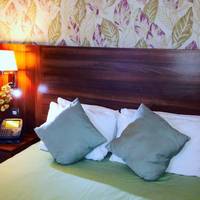 Ely House Hotel 