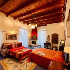 B&B Vins Lounge 