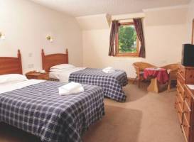 Mackay's Hotel 