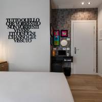 Hotel Detroit 