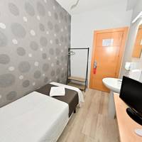 Hostal Falfes 