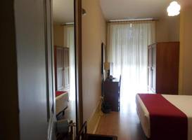 Hotel Larbelo 