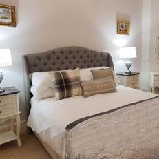Fleurie House 