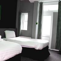 Henson Hotel 